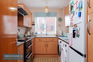 Kitchen- click for photo gallery